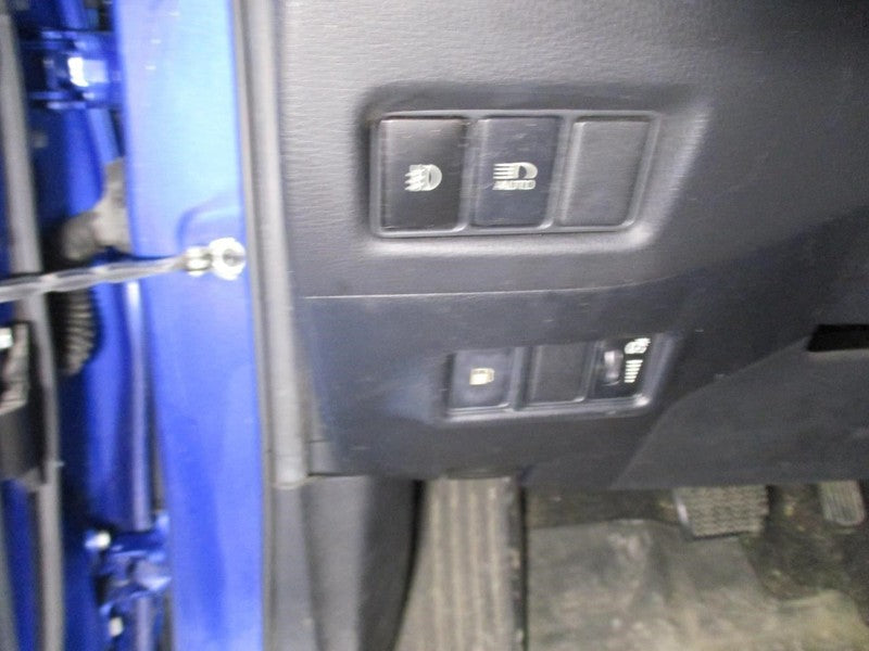 C-HR      2018 Dash/Interior/Seat Switch 1971665