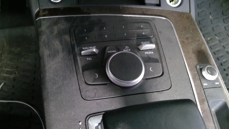 Audio Equipment Radio Control Console Mounted Fits 18-20 AUDI Q5 19202