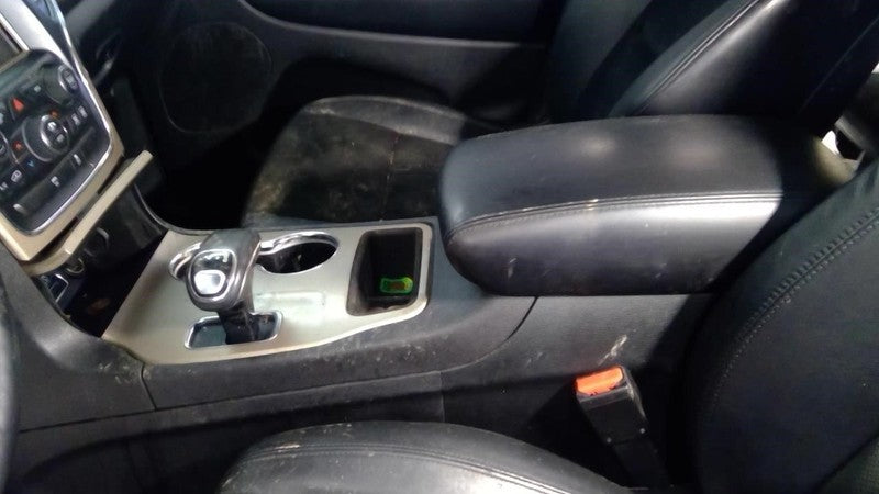 Console Front Floor Fits 14-17 GRAND CHEROKEE 1738058