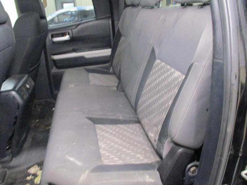 TUNDRA    2015 Seat Rear 1704968