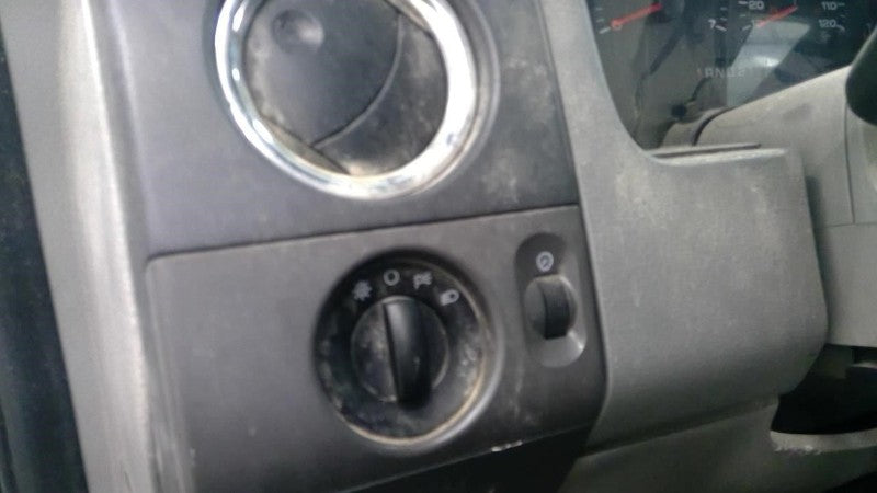 F150      2005 Dash/Interior/Seat Switch 1881156