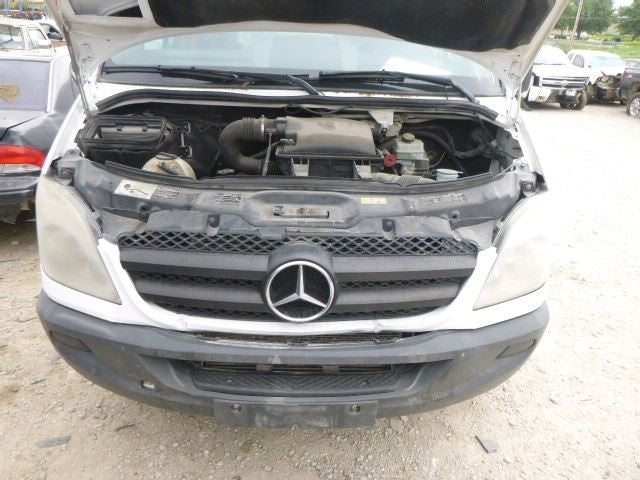 Steering Gear/Rack ID 9064600400 Fits 10-18 MERCEDES SPRINTER 2500 190