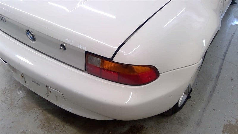 Passenger Tail Light Rdstr Amber Lens Fits 96-02 BMW Z3 1705147