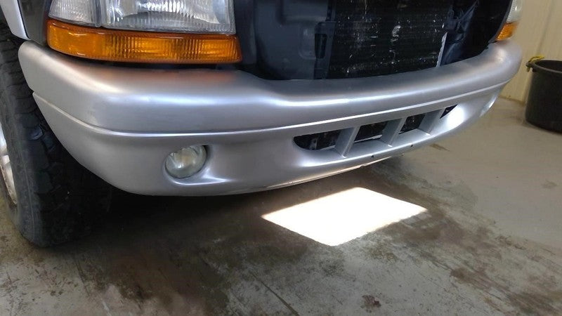 Passenger Right Front Knee Rear Wheel ABS Fits 00-02 DAKOTA 2028878