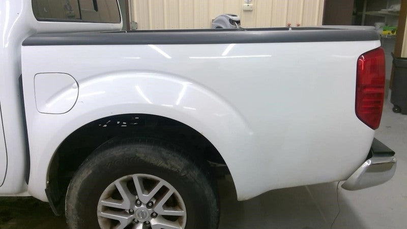 FRONTIER  2015 Glove Box 1722903