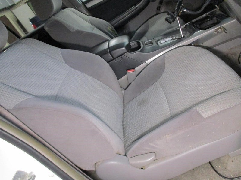 Passenger Front Seat Bucket Without  Cloth Fits 03-04 4 RUNNER 1874106