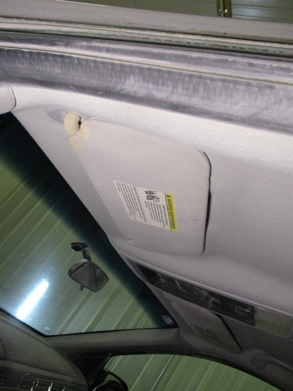 Driver Sun Visor Thru 1/09/05 With Illumination Fits 05 FREESTAR 19951