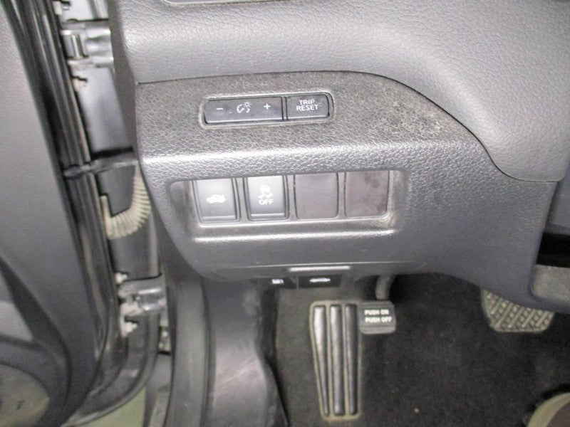ALTIMA    2016 Dash/Interior/Seat Switch 2011583
