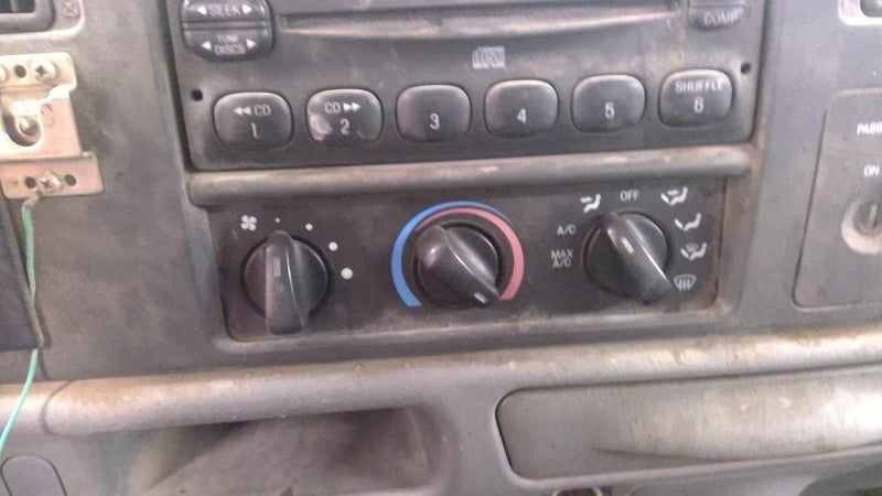 Temperature Control Front Dash Main Control Manual Fits 00-05 EXCURSIO