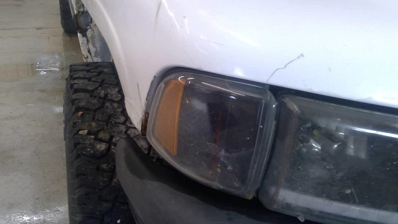 RAM1500   1995 Corner/Park Light 2018050