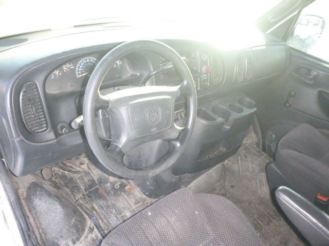 Grille Chrome Fits 98-03 DODGE 1500 VAN 1554971