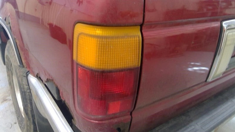 Driver Left Tail Light Fits 93-95 4 RUNNER 1933736