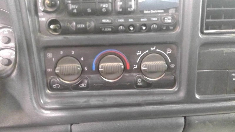 Temperature Control With AC Manual Control Fits 99-02 SIERRA 1500 PICK