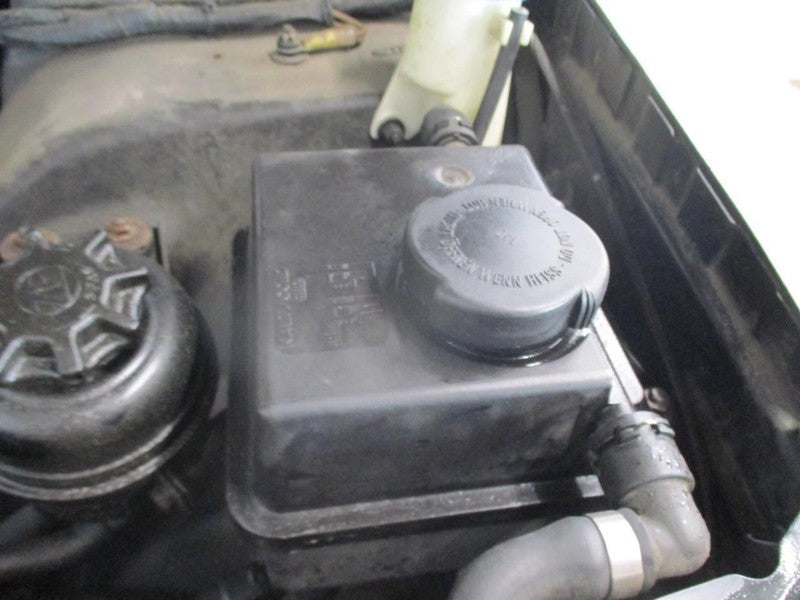 AC Compressor Fits 03-05 RANGE ROVER 1723645