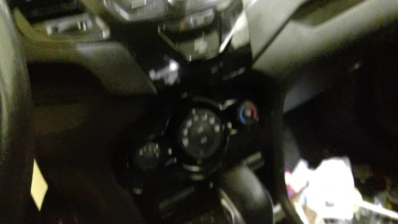 Temperature Control AC Manual Temperature Control Fits 14-19 FIESTA 19