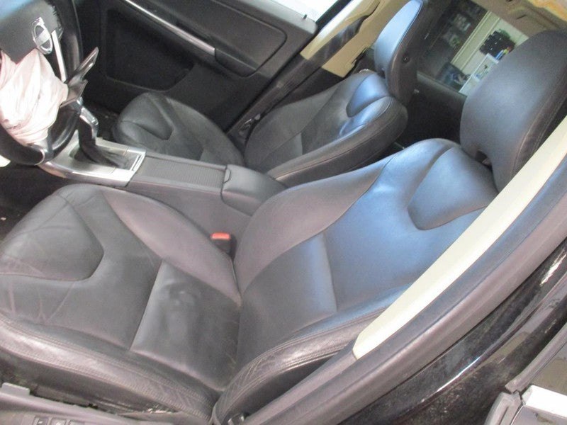 Driver Front Seat Bucket  Leather Fits 14-17 VOLVO XC60 1990519