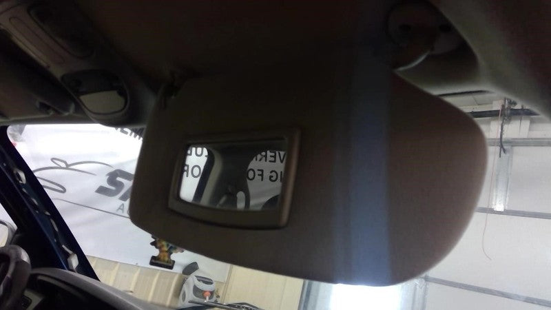 Passenger Sun Visor Quad Cab 4 Door Fits 02-05 DODGE 1500 PICKUP 20330