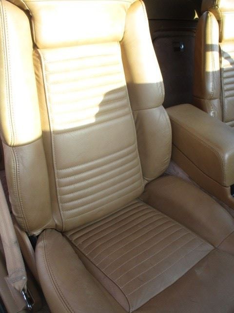 REATTA    1990 Front Seat 1612580