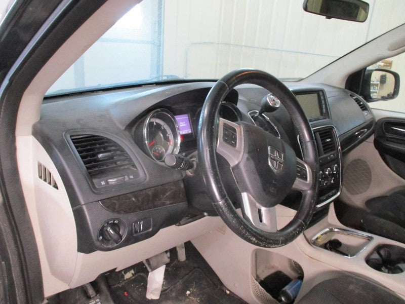 CARAVAN   2016 Steering Wheel 2027955