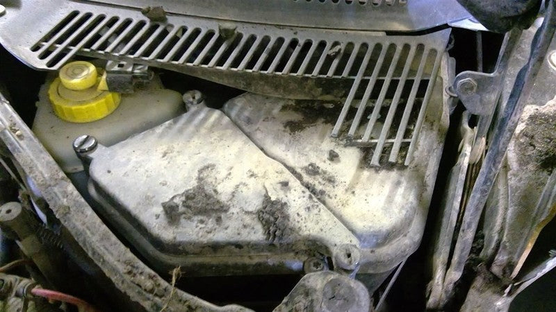 Volkswagen Touareg 2010 Headrest Used 8790