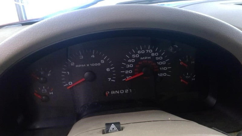 Speedometer Cluster MPH XLT Fits 07-08 FORD F150 PICKUP 2017476