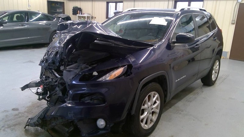 AC Compressor Fits 14-22 CHEROKEE 1715481