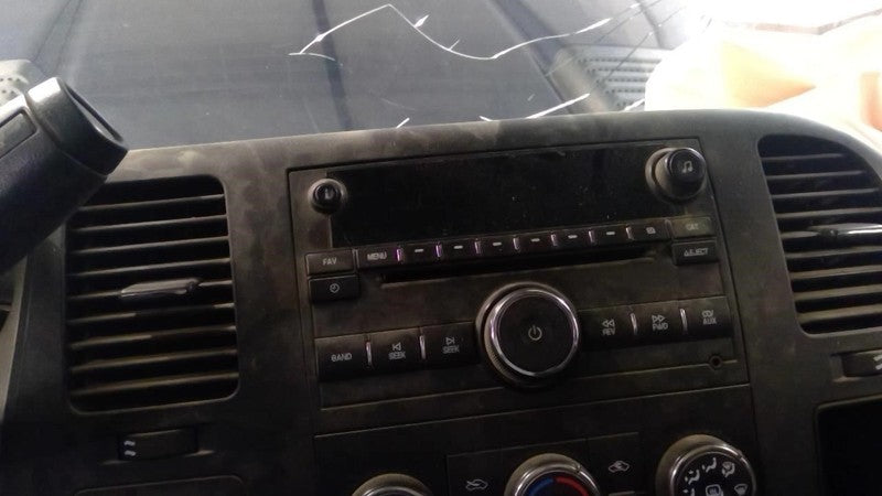 Audio Equipment Radio AM-FM-CD-MP3-USB Fits 11-21 EXPRESS 2500 VAN 190
