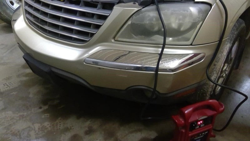 Fuse Box Engine Compartment Fits 04-06 PACIFICA 1881560
