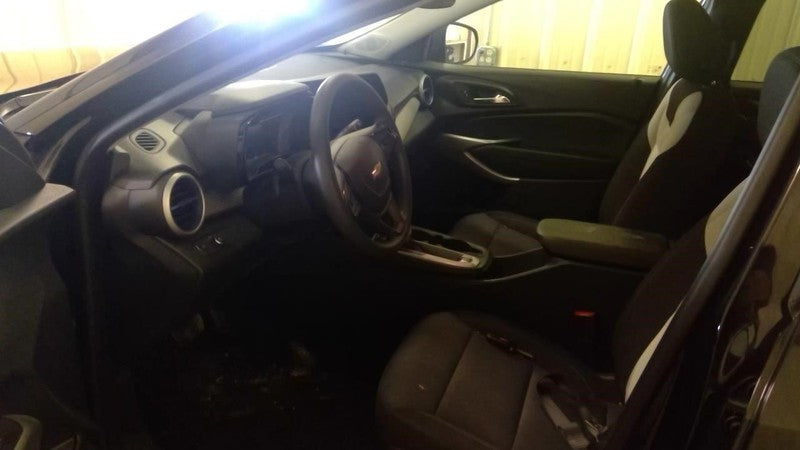Temperature Control Non-heated Seats Fits 24-25 TRAX 2011241