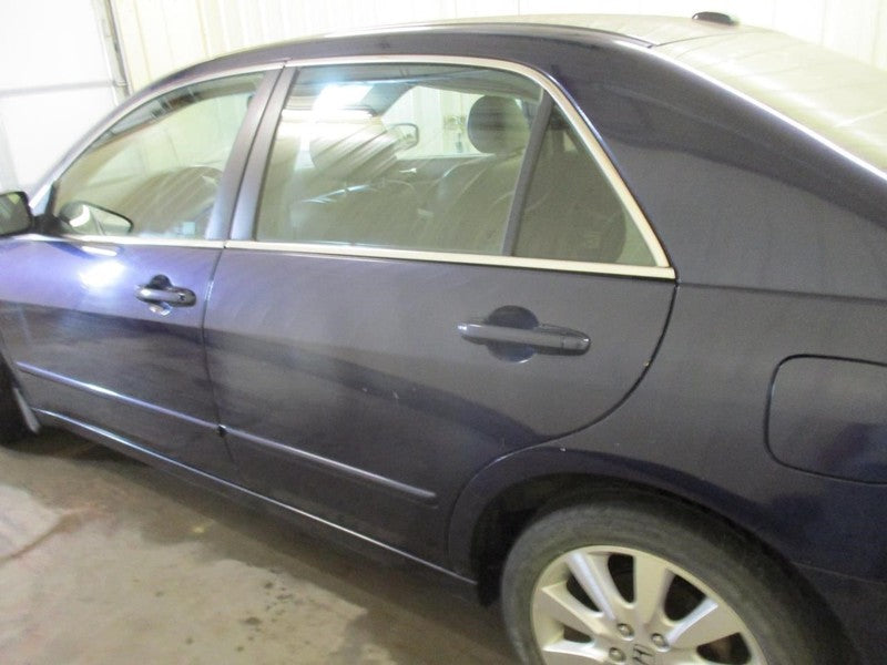 Passenger Front Seat Sedan Bucket  Leather Fits 05-07 ACCORD 1970840