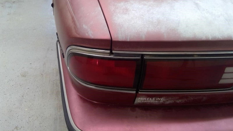 AC Compressor R12 Refrigerant Fits 91-93 BONNEVILLE 1971106