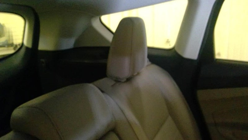 ESCAPE    2013 Headrest 2012766