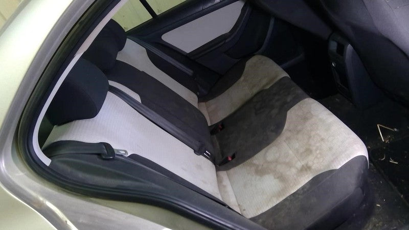 JETTA     2015 Seat Rear 1921594