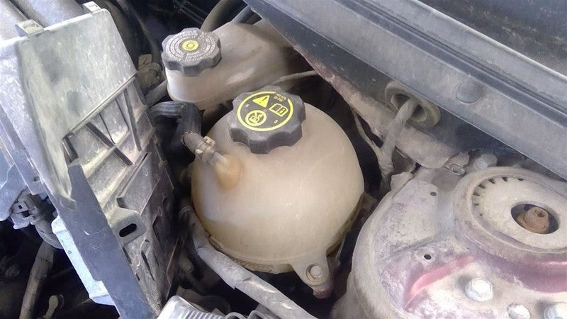 Coolant Reservoir Fits 16-25 MALIBU 1639895
