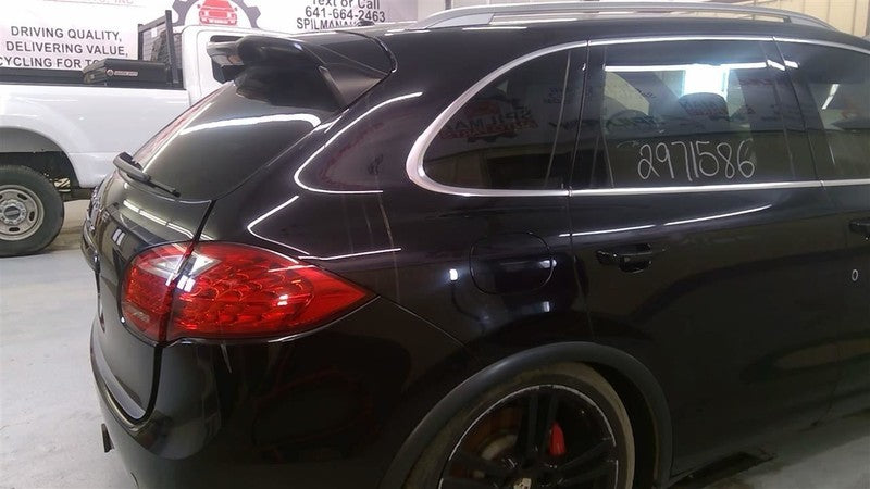 Carrier Rear Axle 4.8L Fits 11-18 PORSCHE CAYENNE 1638225