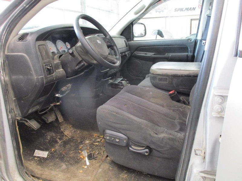 RAM1500   2005 Seat Belt Rear 1888084