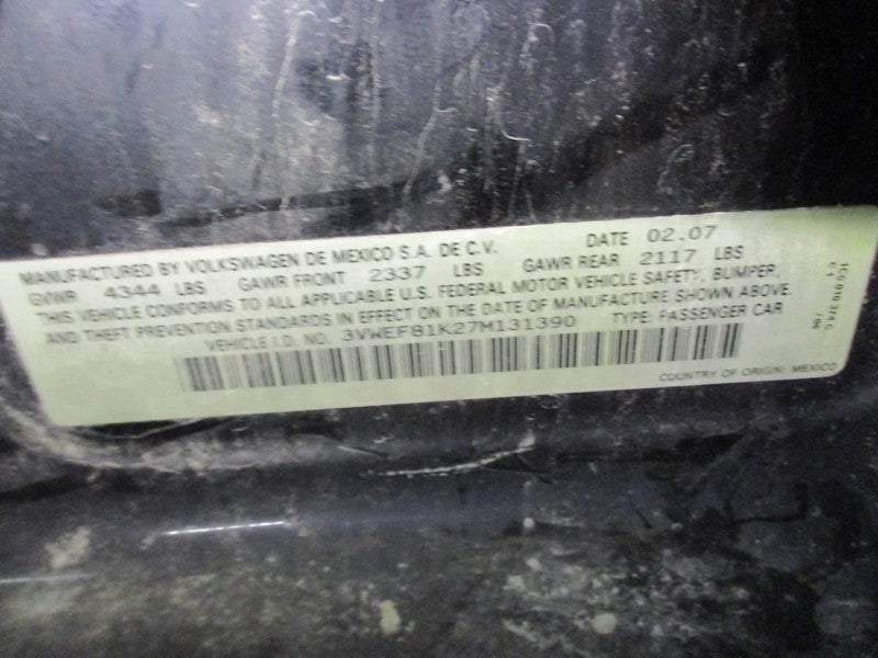Starter Motor Bosch Manufacturer Fits 05-14 JETTA 1898695