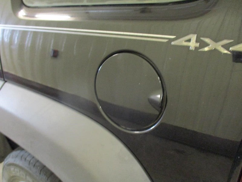 LIBERTY   2002 Fuel Filler Door 1904023