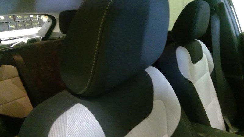 Chevrolet Trax 2024 Headrest Used 1212