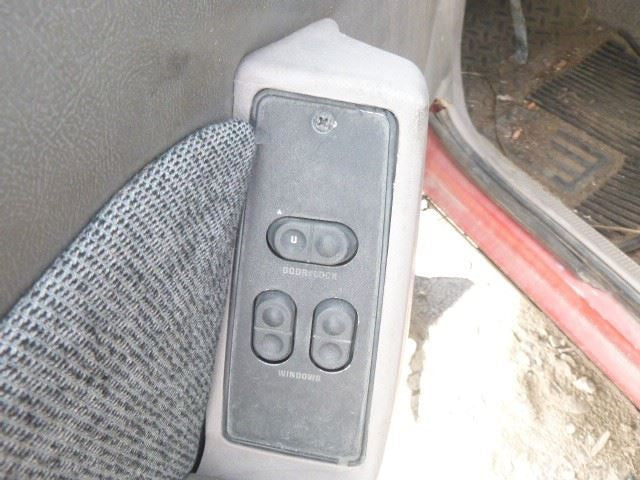 MUSTANG   1992 Front Door Switch 1521392