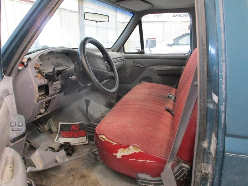 AC Compressor Fits 96 FORD E350 VAN 1736216