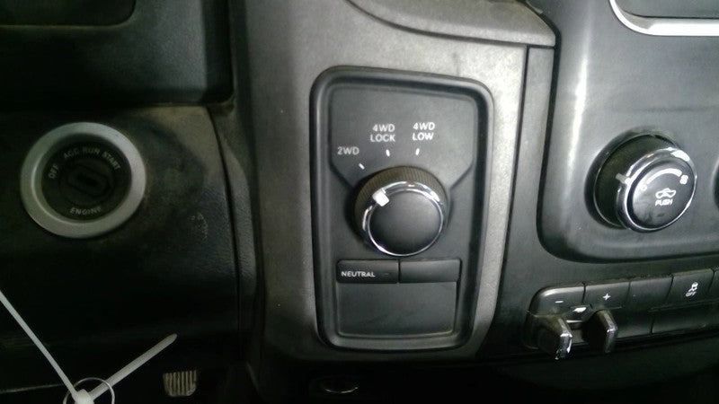 RAM3500   2017 Dash/Interior/Seat Switch 1714176