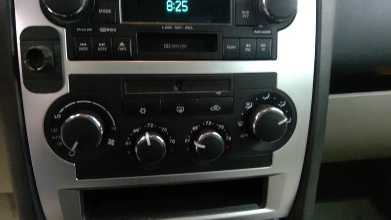 Temperature Control Without Automatic Temperature Fits 05-07 300 18853