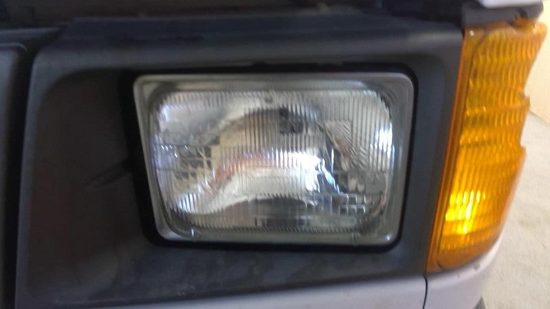 Driver Left Headlight Composite Fits 97-07 FORD E150 VAN 1906589