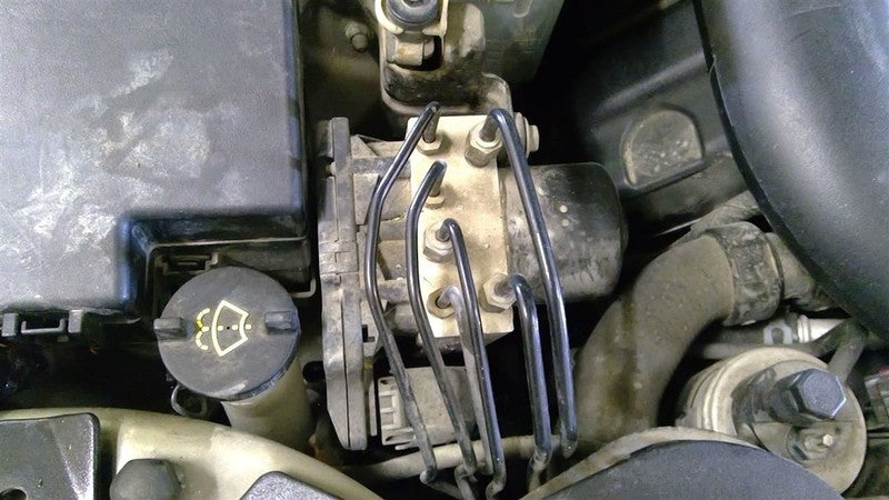 AC Compressor 6 Cylinder Fits 01-05 LINCOLN LS 1911280