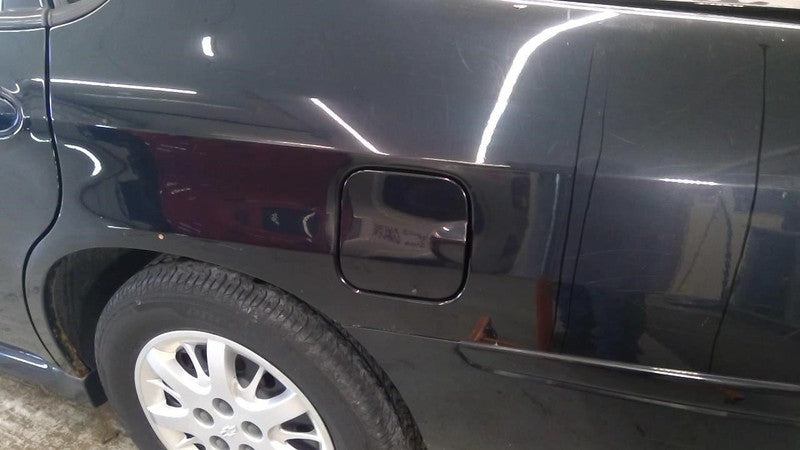 IMPALA    2004 Fuel Filler Door 1939681