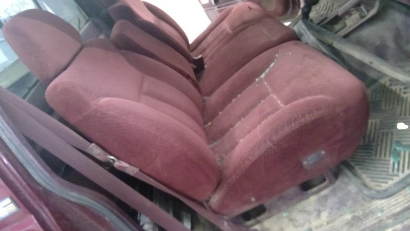 TCHEV2500 1995 CHEVY 2500 Front Seat 1793247