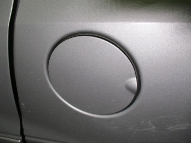 FREESTAR  2005 Fuel Filler Door 1993936