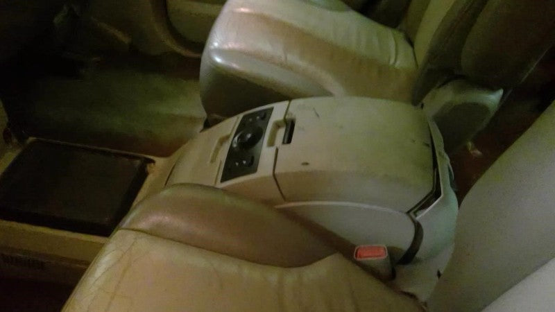 Console Front Floor Luxury 2nd Row Console Fits 05-08 PACIFICA 1881609