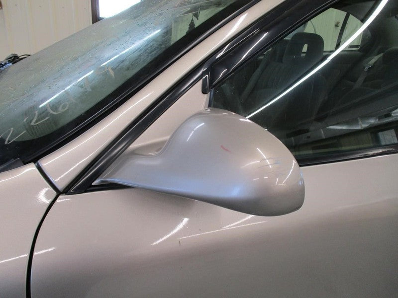 Passenger Rear Door Vent Glass Thru 3/31/04 Fits 00-04 BONNEVILLE 1881